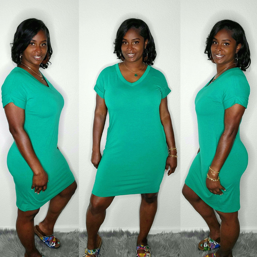 Plus Size Lala V-Neck Dress- Kelly Green