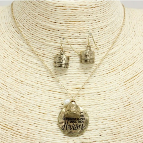 God found the strongest women and made them nurses necklace-Gold